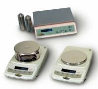 電子分析天平